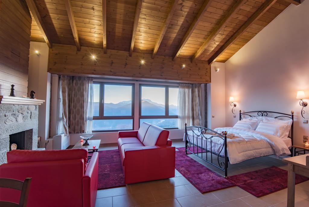 The View Village - Villas Suites & Spa Karpenísion Extérieur photo