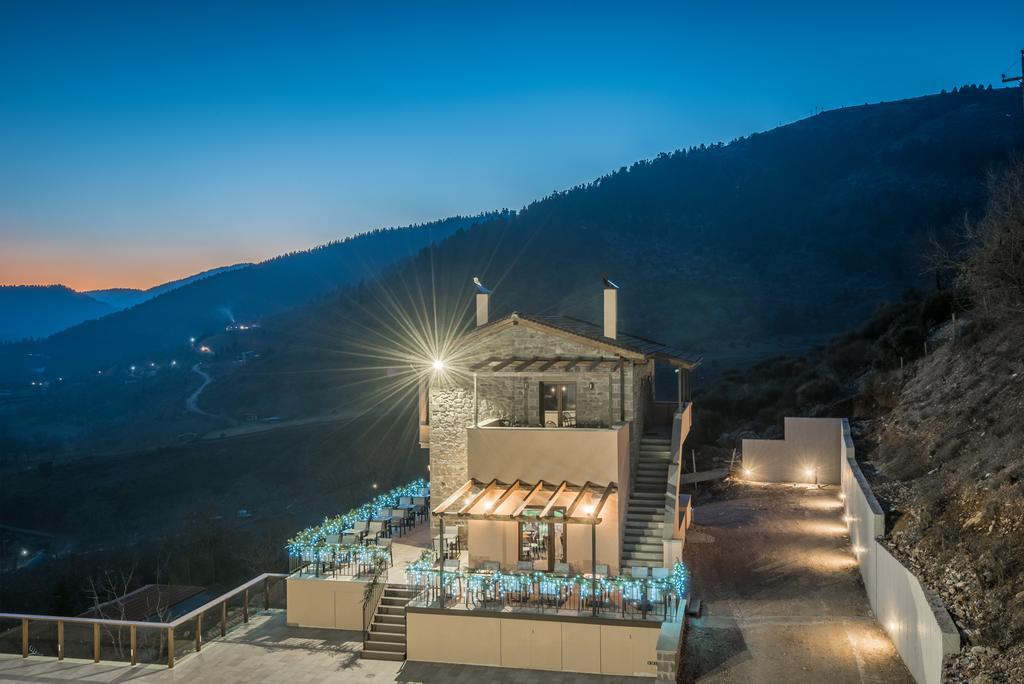 The View Village - Villas Suites & Spa Karpenísion Extérieur photo